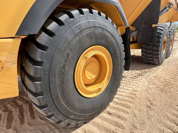2020-volvo-a60h-image-9