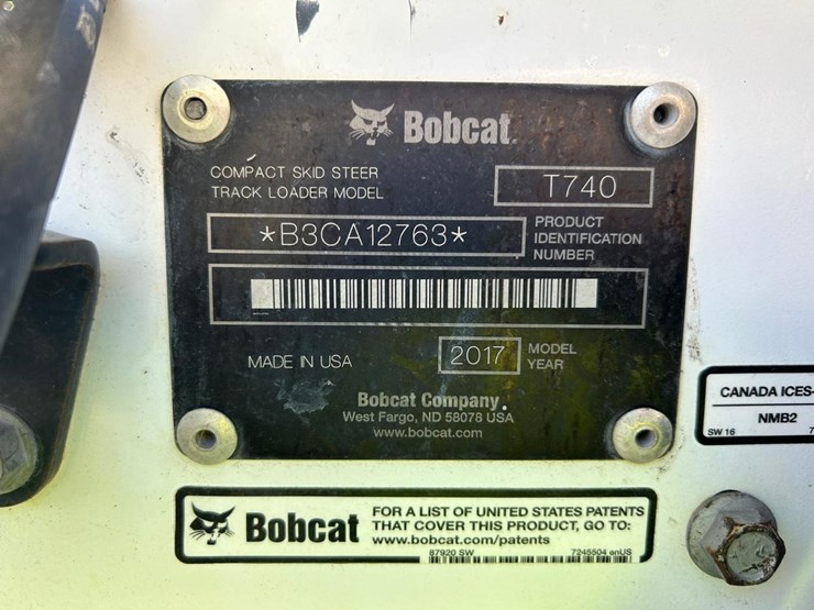 2017-bobcat-t740-image-27