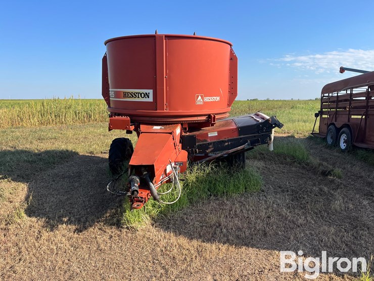 hesston-bp25-image-2