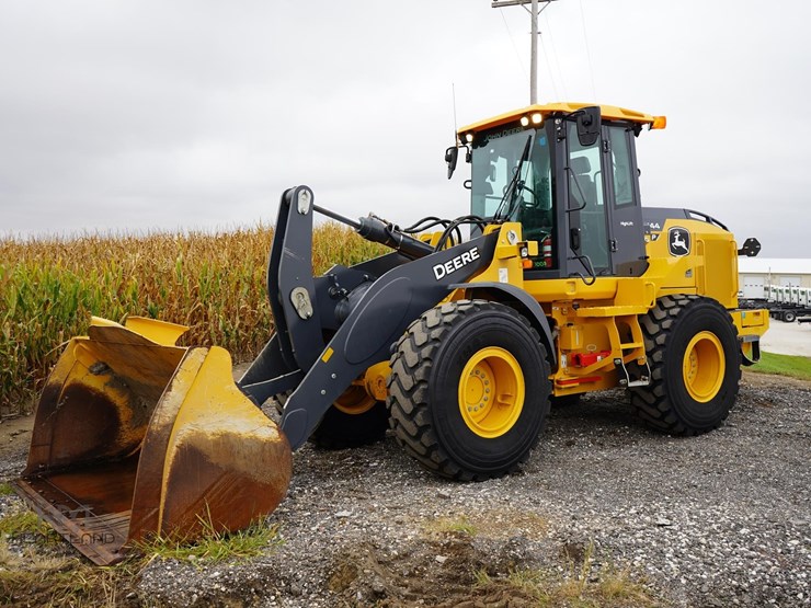 2024-deere-544-image-1