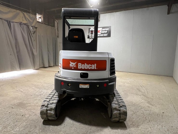 2015-bobcat-e35i-image-4