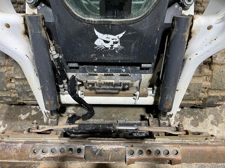 2022-bobcat-t66-image-10