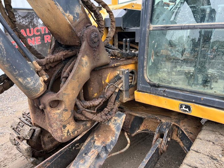 deere-85g-image-13