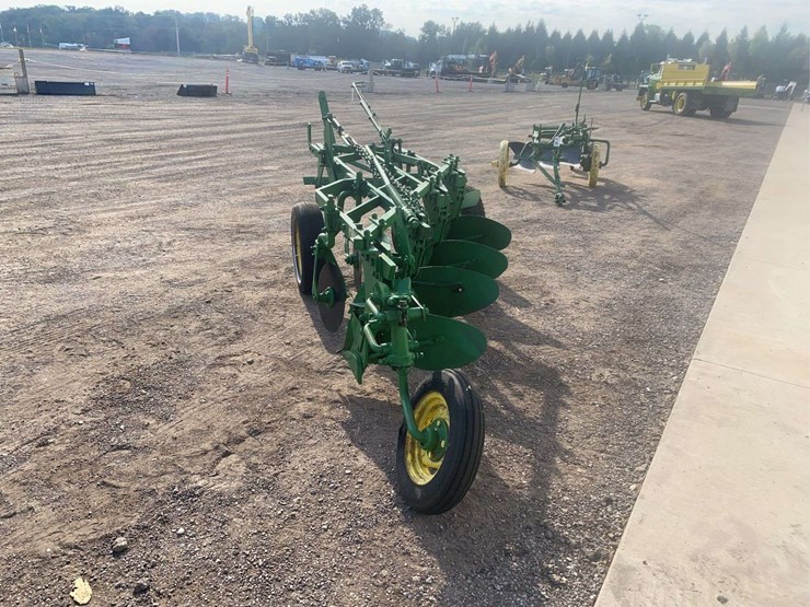 john-deere-555-image-4