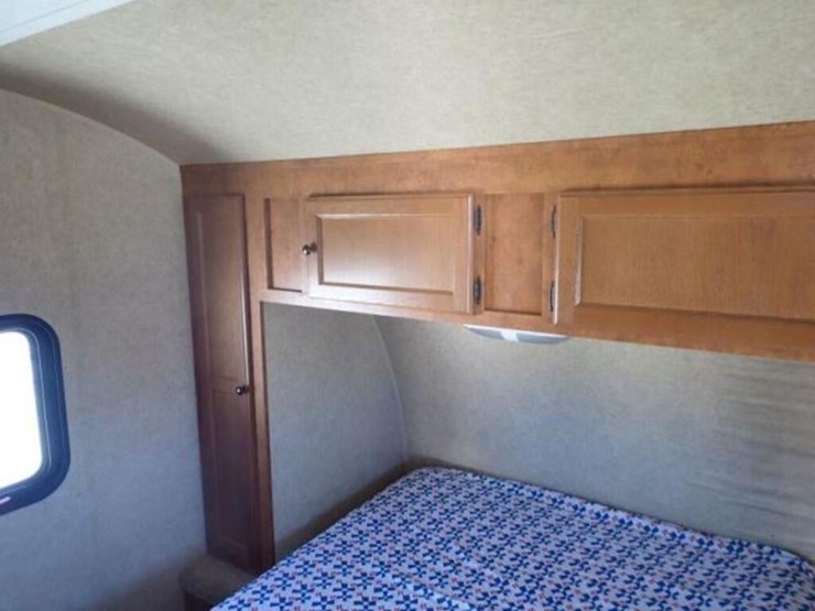2012-skyline-nomad-t/a-travel-trailer-1se200r21cf0-image-60