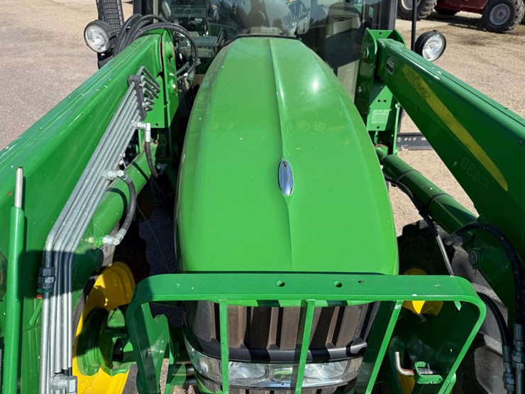 2009-john-deere-6430-premium-image-35