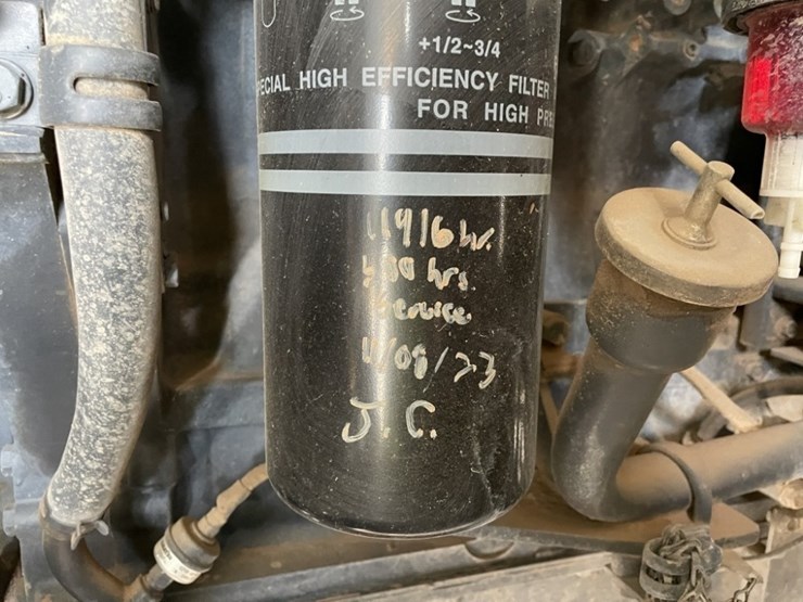 2015-komatsu-hd605-7e0-image-26