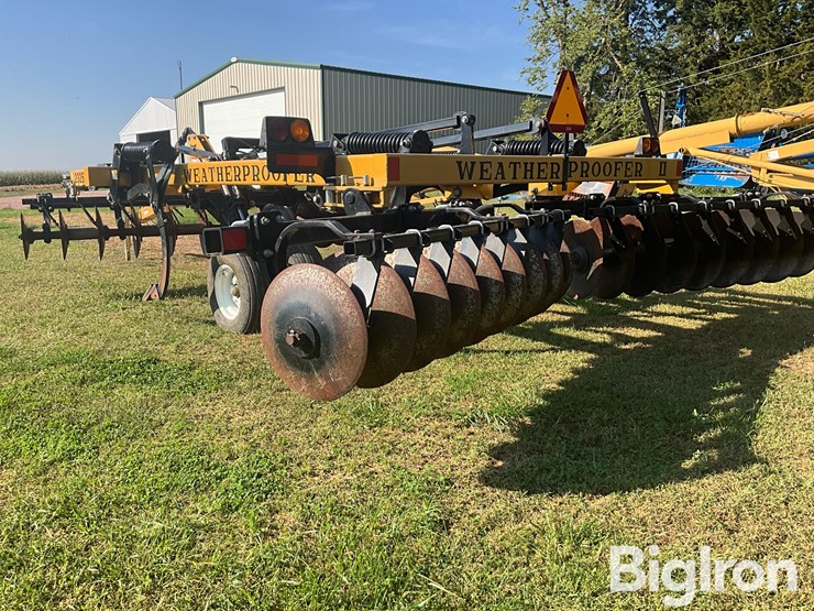 2009-landoll-2325-image-5