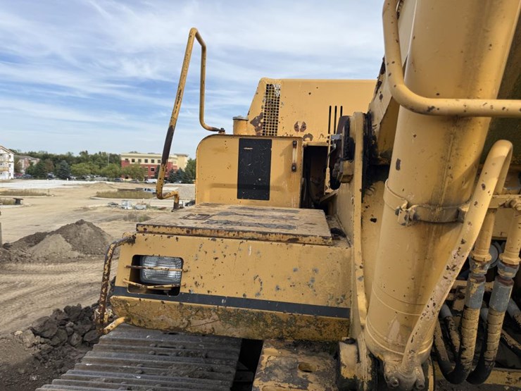 deere-790d-image-9