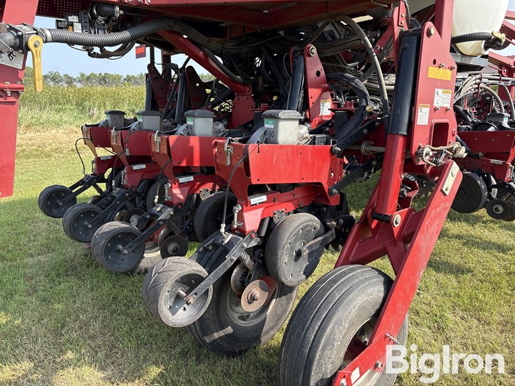 2013-case-ih-1250-image-14