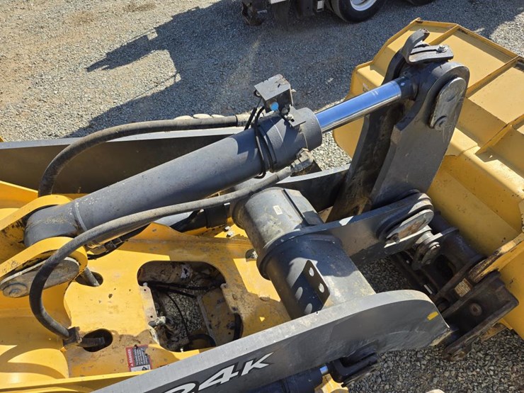 deere-624k-image-18