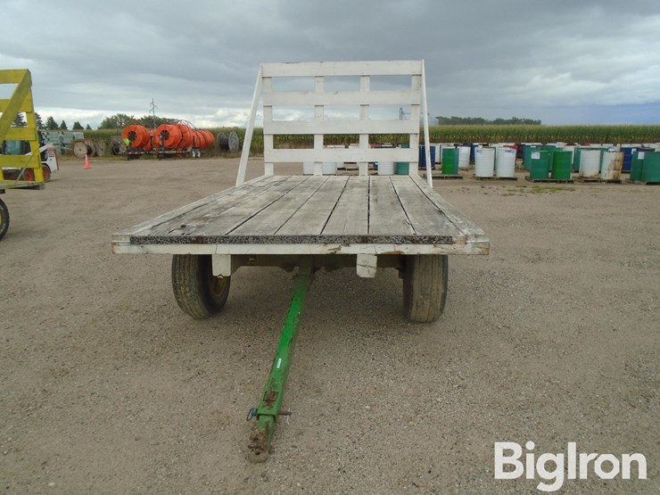 john-deere-1065-image-2
