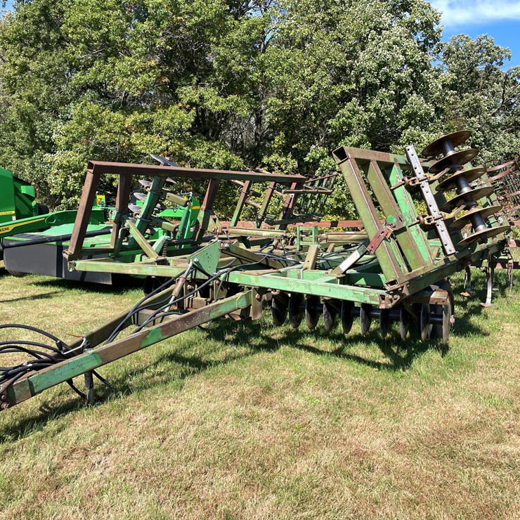 JOHN DEERE 722