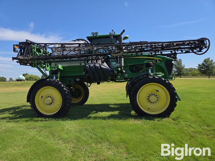 2011-john-deere-4830-image-4