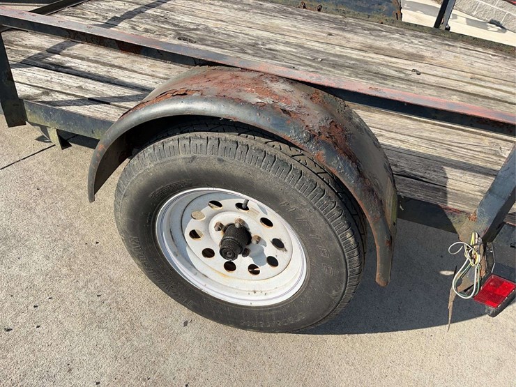 5'-x-8'-utility-trailer-image-5