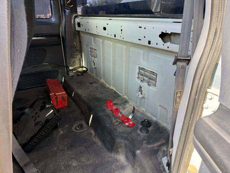 2000-ford-f350-image-28