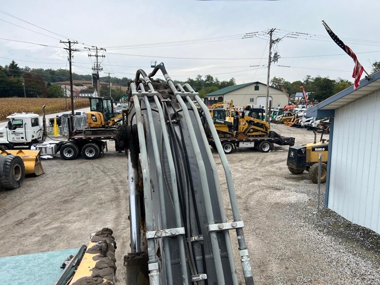 2016-volvo-ec160-image-28