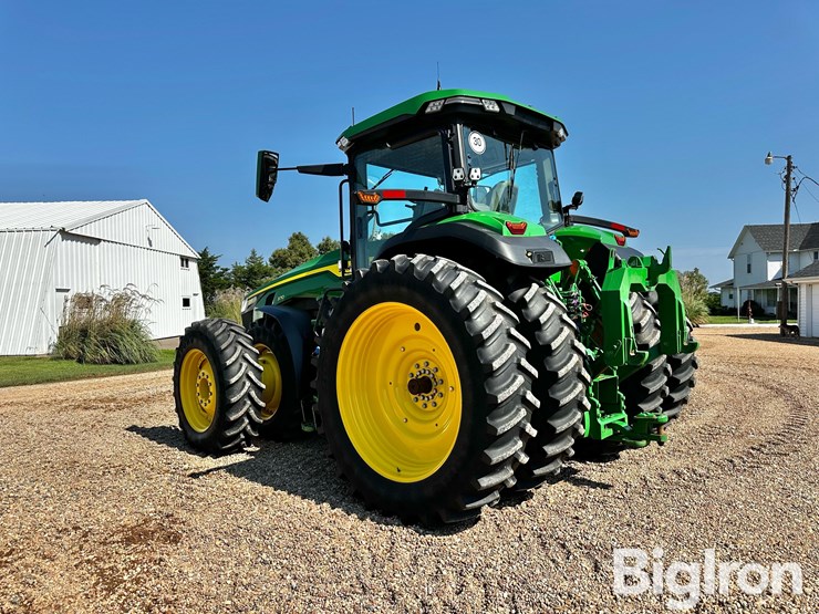 2023-john-deere-8r-370-image-7