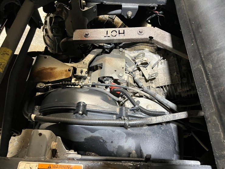 2016-kubota-rtv400ci-image-13
