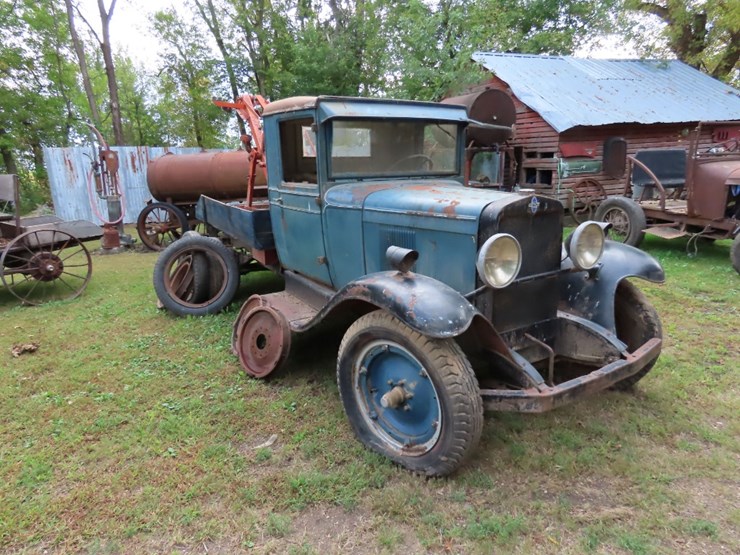 1929-chevrolet-wrecker-truck-image-1