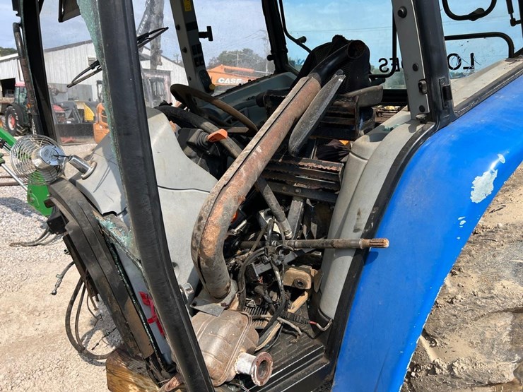 new-holland-t5050-image-9