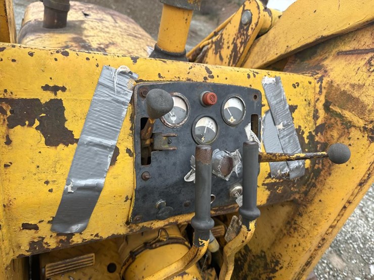 john-deere-350-image-30