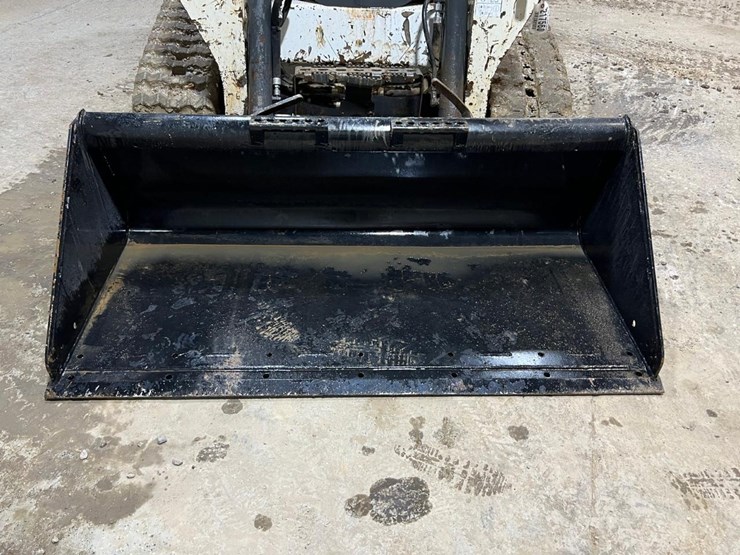 2017-bobcat-t595-image-9