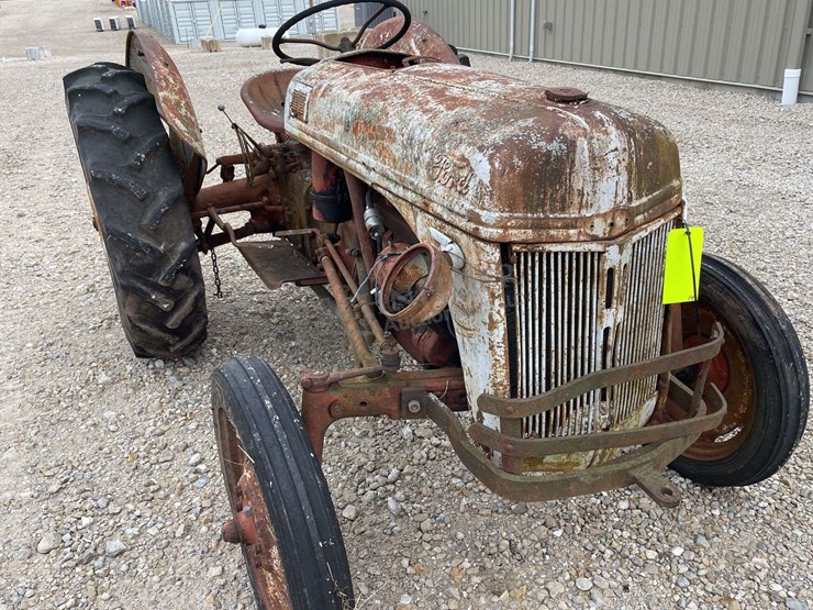 ford-8n-image-9