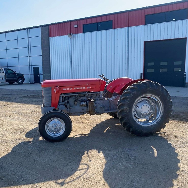 MASSEY-FERGUSON 65