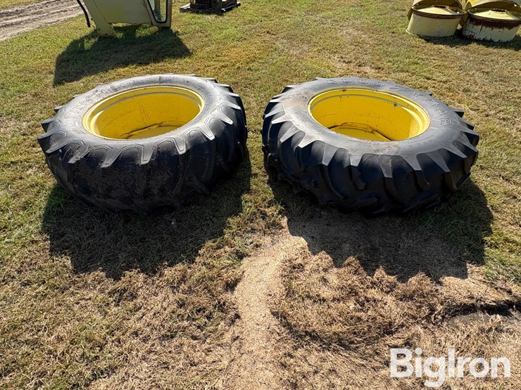 john-deere-18-image-8