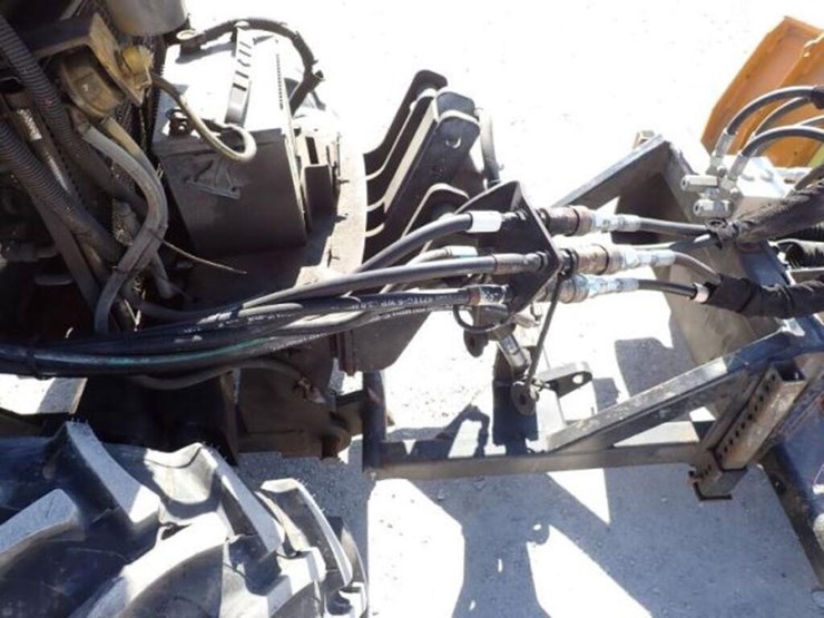 kubota-m7040d-image-35