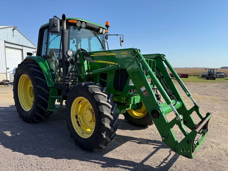 2009-john-deere-6430-premium-image-8