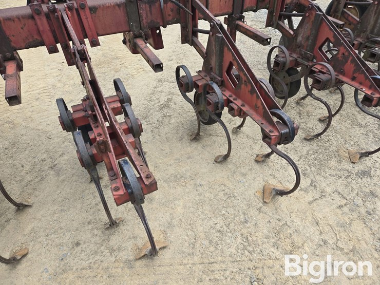 case-ih-183-image-13