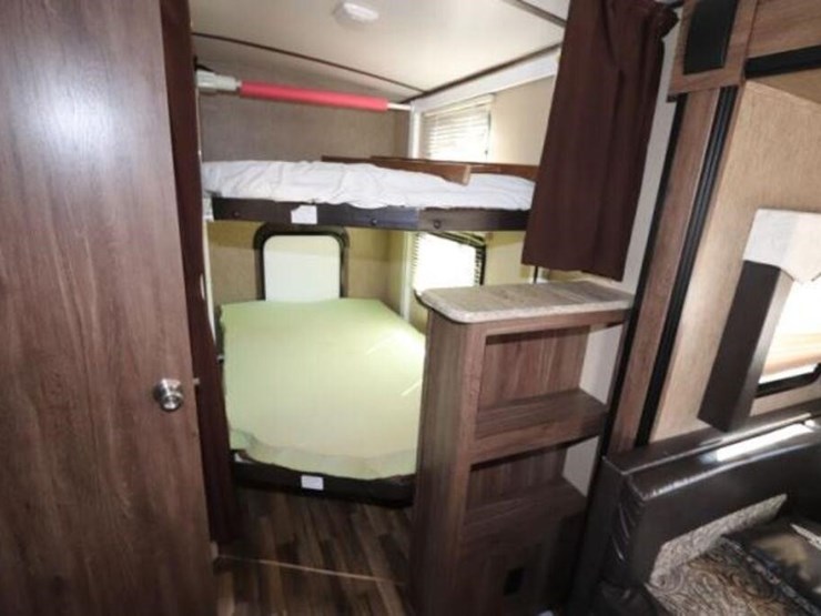 2015-dutchmen-aerolite-282dbhs-ae2-travel-trailer-image-24