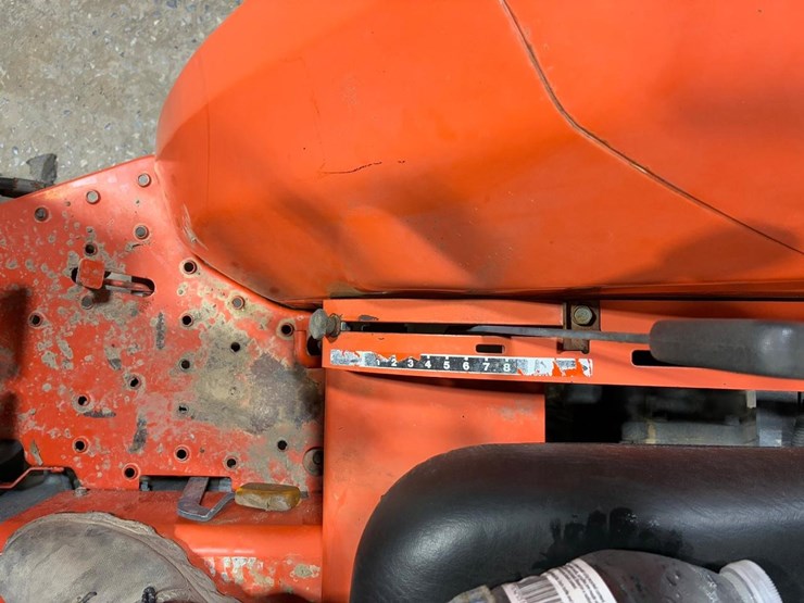 kubota-la463-image-27
