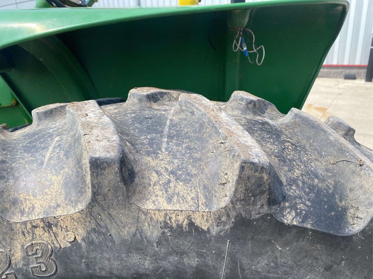 john-deere-2510-image-8