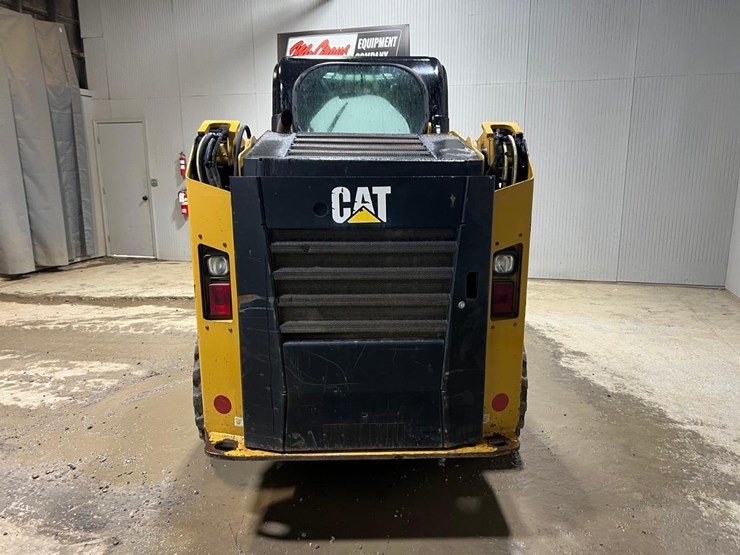 caterpillar-236d-image-4