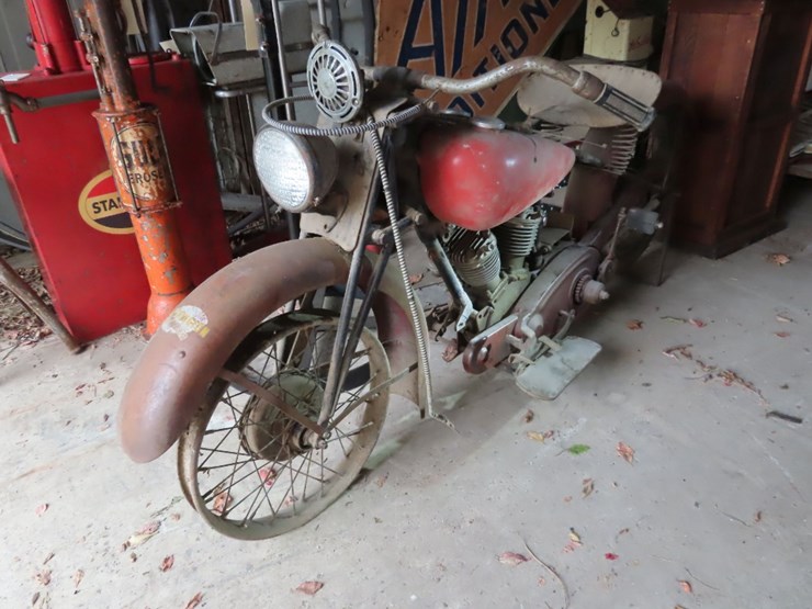 1941-indian-scout-motorcycle-image-27