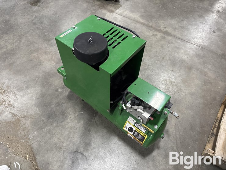 john-deere-1770nt-image-3