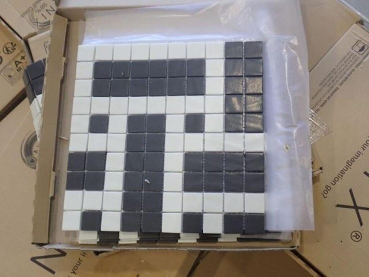 qty-of-(61)-boxes-of-onix-glass-12-in.-x-12-in.-image-2