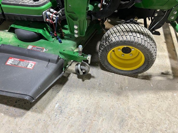 john-deere-1025r-image-19