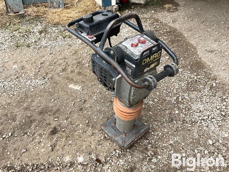 2008-bomag-bt65/4-image-1