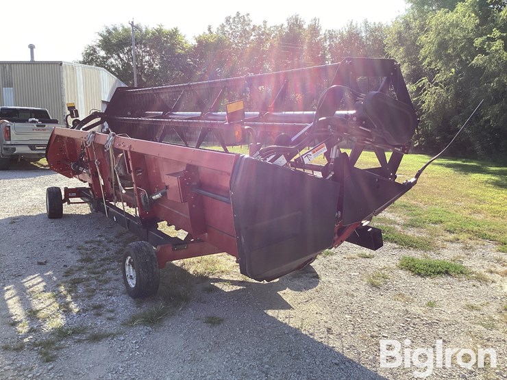 2005-case-ih-1020-image-5