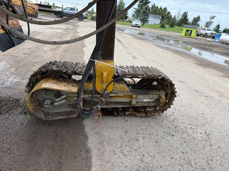 #1415-•-gomaco-gt3600-curb-machine-image-90