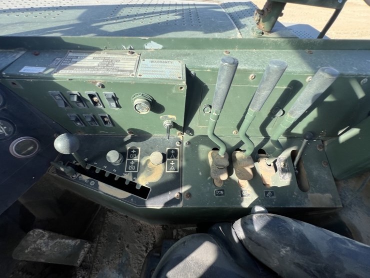 2008-caterpillar-613c-image-57
