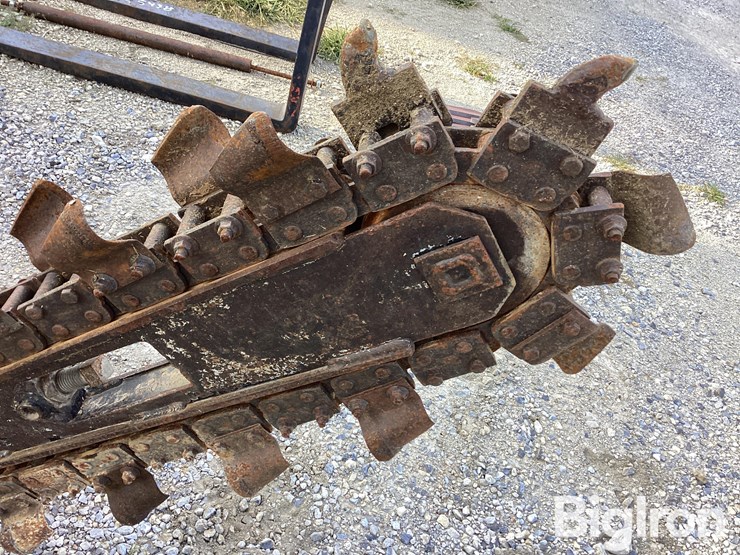 2012-ditch-witch-rt16-image-15