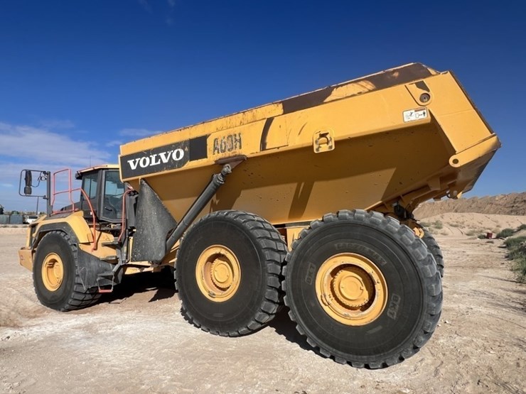 2020-volvo-a60h-image-3