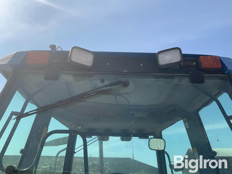 2001-new-holland-ts110-image-19