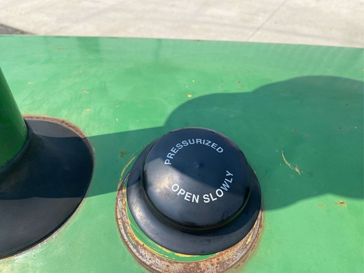 john-deere-2510-image-22