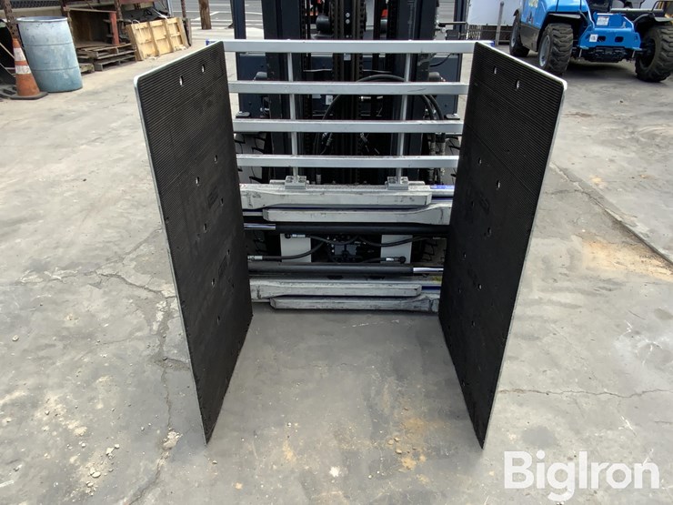 2023-doosan-g25n-7-image-15